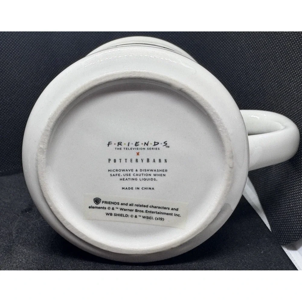 Pottery Barn FRIENDS Thanksgiving TURKEY Fez MUG - Rare Discontinued